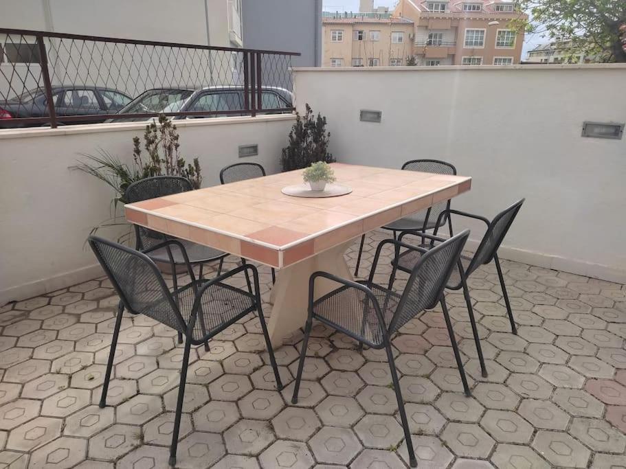 Apartment Dora-100M From The Central Beach Makarska Exterior foto